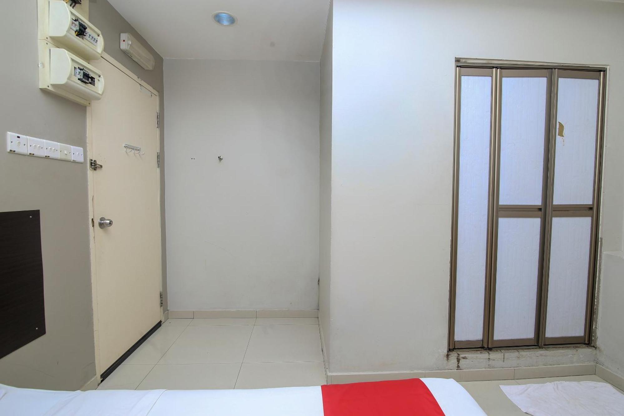 Nice Stay Three Six Five Services Kuching Eksteriør bilde