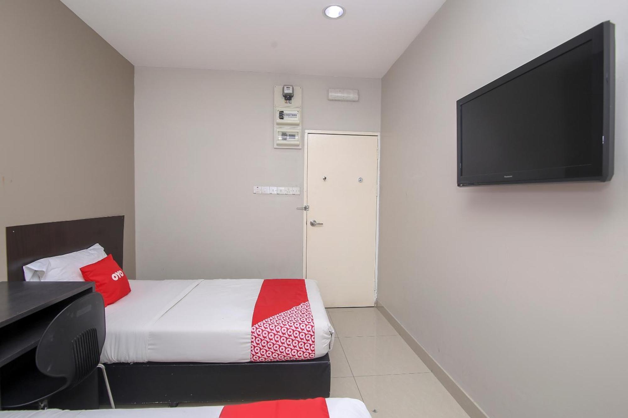 Nice Stay Three Six Five Services Kuching Eksteriør bilde